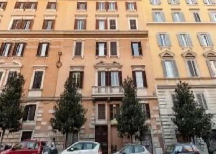 Signor Colosseo Oda ve Kahvaltı Roma