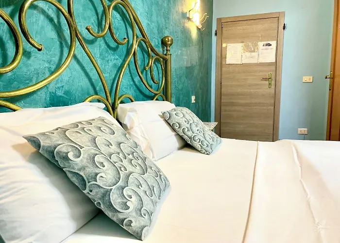 Signor Colosseo Bed & Breakfast 3*